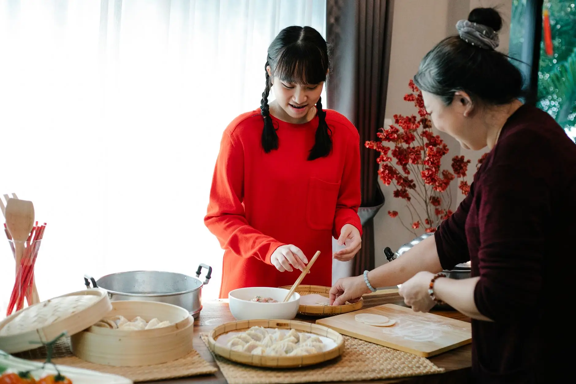 唐山综合信息搜索发布平台：同城商业服务信息分类导航设计解析